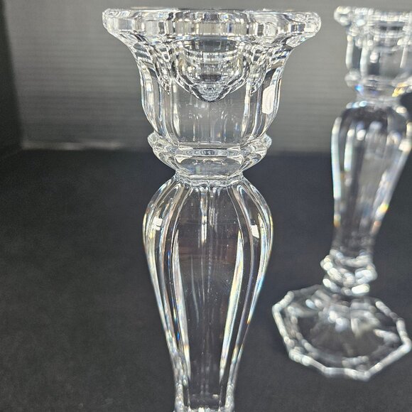 Oscar de la Renta Chippendale Austrian Pair 24% Lead Crystal Candlestick Holder - Picture 4 of 11